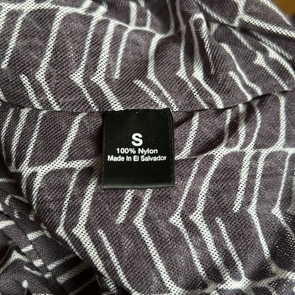 Saks Fifth Avenue Blake Collection Blue and White Patterned Blouse - Picture 9 of 11